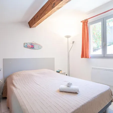 Les Cedres By Interhome