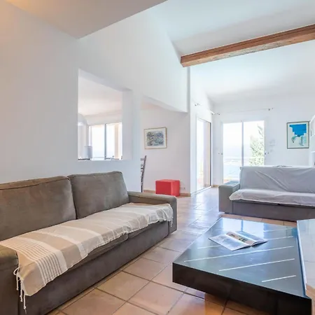 Les Cedres By Interhome Дом отдыха