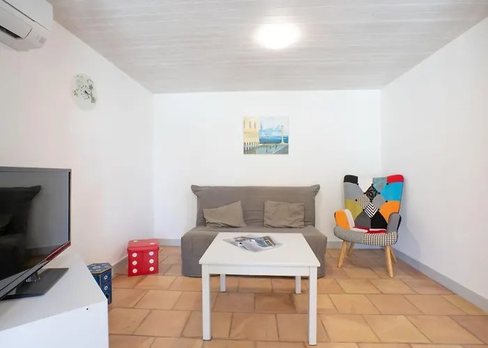 بيت للعطل Les Cedres By Interhome *