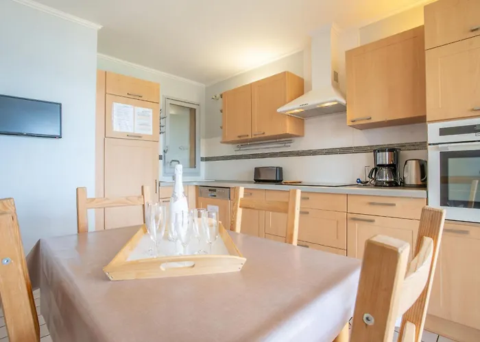 بيت للعطل Les Cedres By Interhome *